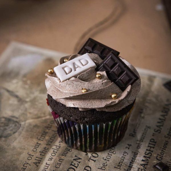 Super Dad Cupcake
